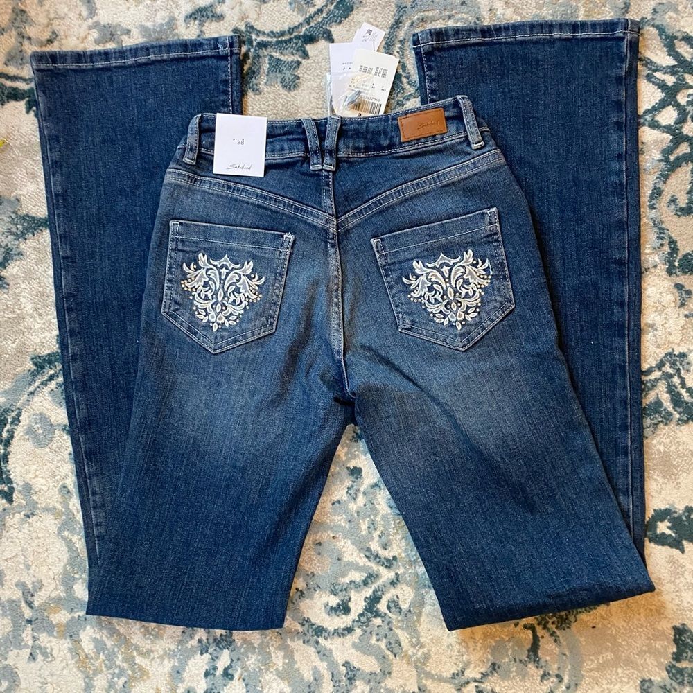 Subdued Women’s Low Waist Embroidered Flare Jeans